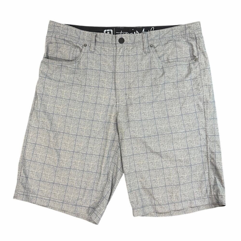 Travis Mathew Gray Plaid Performance Stretch Golf Shorts 34 Waist 11" Inseam